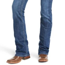Jeans R.E.A.L. Kylee Tiro Medio Corte De Bota 7 Jeans R.E.A.L. Kylee Tiro Medio Corte De Bota -Ariat Mexico Sales F21 WMS WEST 10037958 detail01